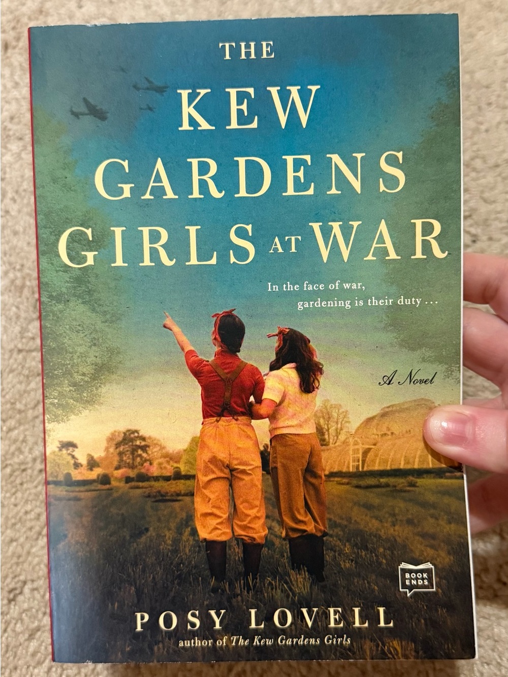 NWT. THE KEW GARDENS GIRLS - Paperback